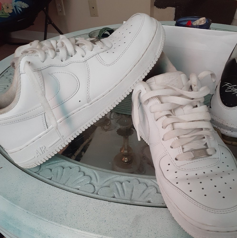Nike Air Force Ones Size 10 Mens Shoes